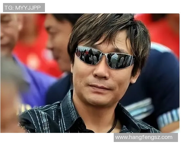 足球明星的儿子帅气照片大揭秘小小球星的魅力与风采尽显无遗